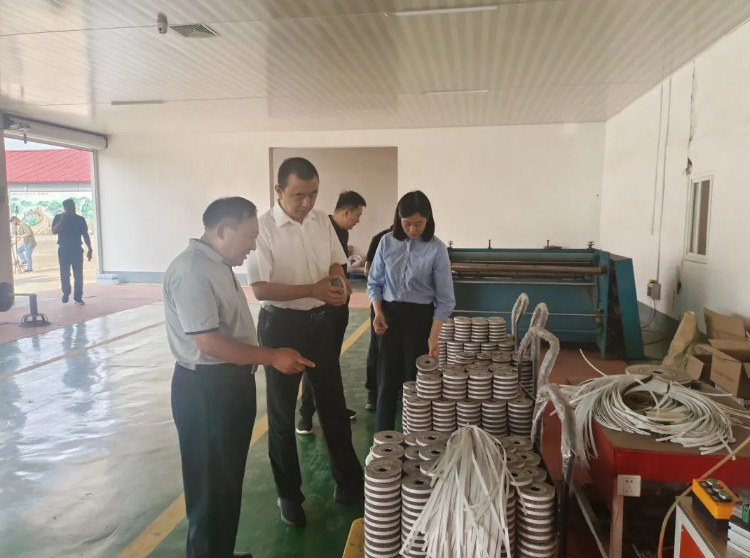 河南省第九期“三個一批”集中開工活動暨磨料磨具生產線項目開工儀式在廣闊天地鄉舉行